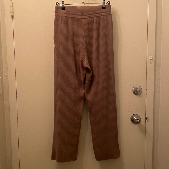 Gymshark Pause Knitwear Pants - Picture 8 of 8